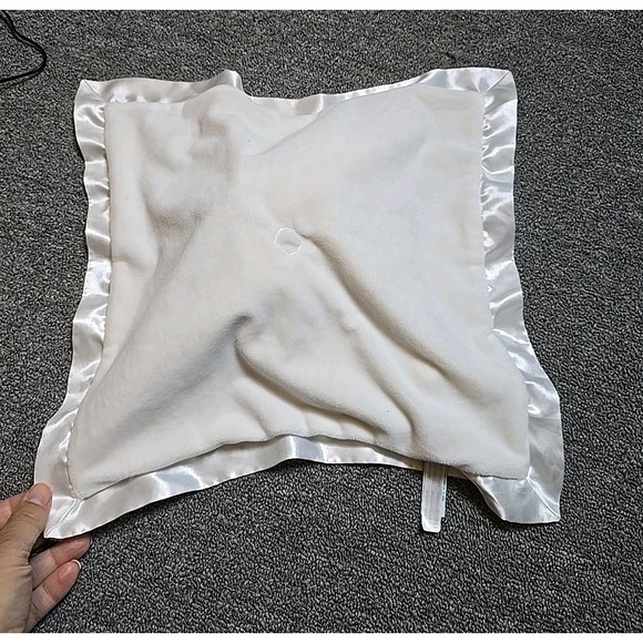 Douglas Baby Lamb Lovey Plush Security Blanket Sheep Satin Trim Cream Clean - Picture 9 of 9